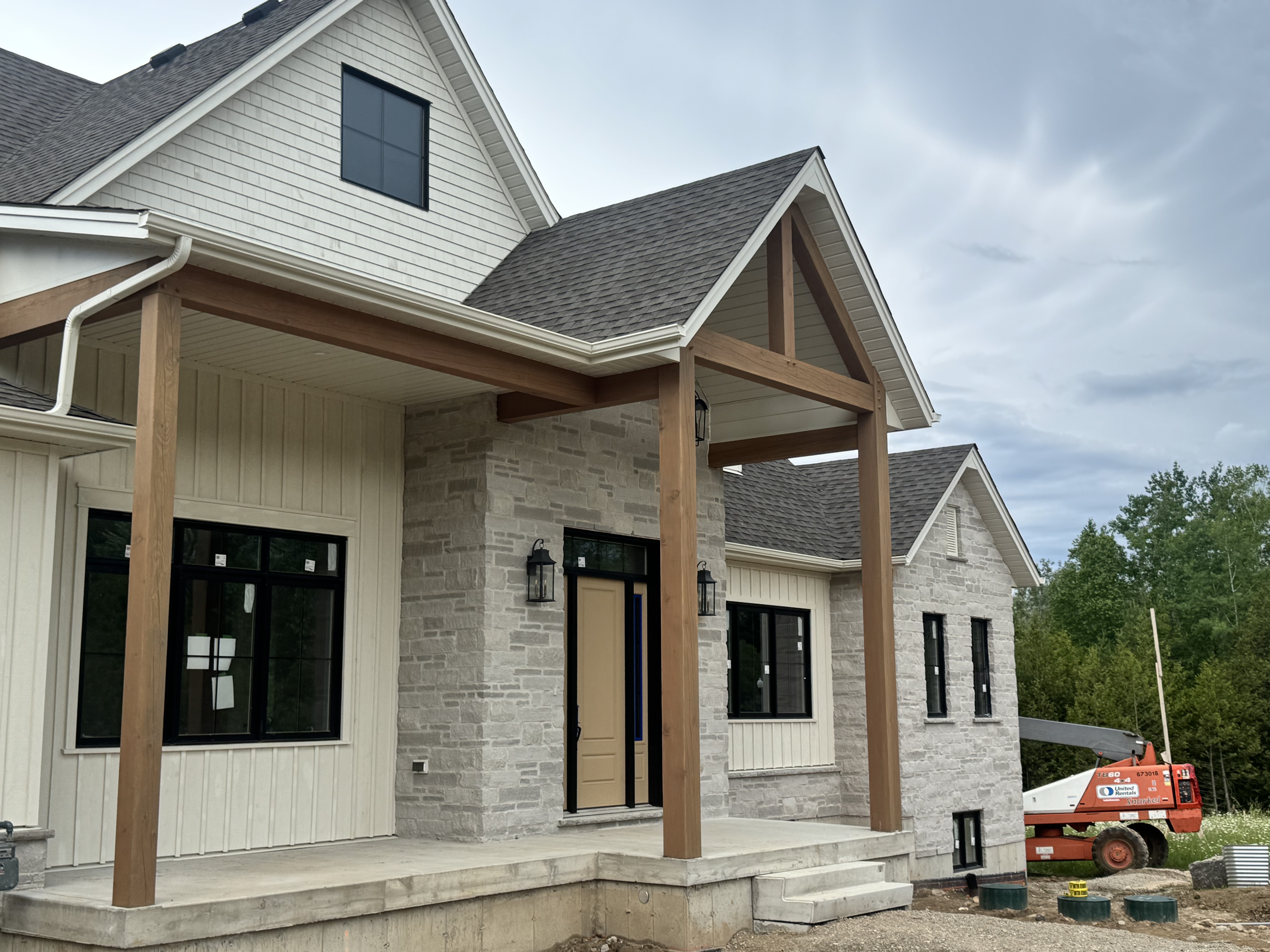 Complete Eavestrough & Downspout system in Guelph — gallery photo